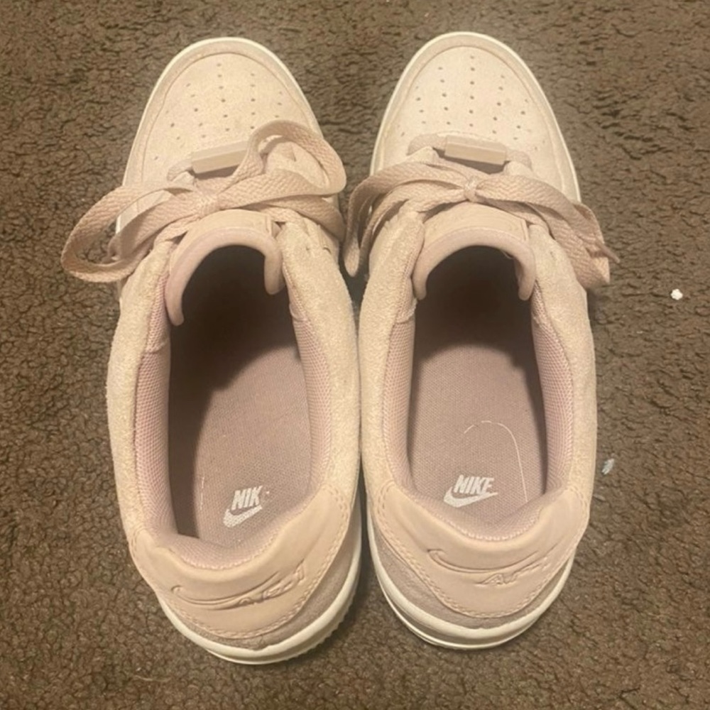 Nike Air Force 1 - Picture 6 of 6